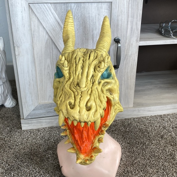 Vintage Original 1990s Demon Dragon From Underworld Fire Breathe - Picture 3 of 7